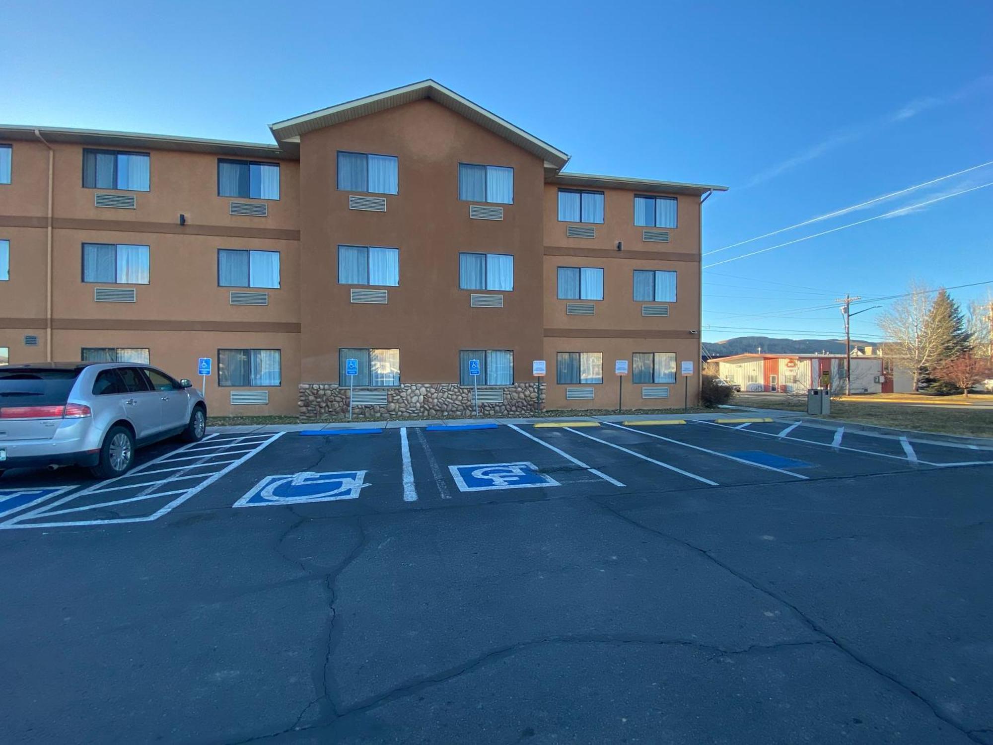 Comfort Inn & Suites Gunnison-Crested Butte Exterior photo